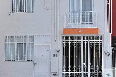 Image de \"G\" Downtown Private Loft - ALEGRÍA Housing -