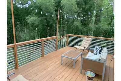 Image de Cozy Decatur Bungalow -10 min. to downtown Atlanta. The Perfect Intown Getaway!