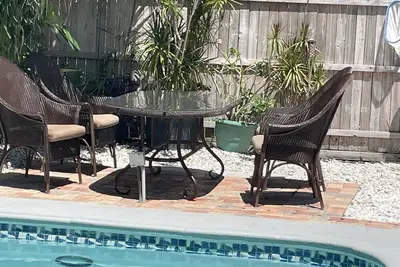 Image de Sand Dollar - 5 Bed Pool Home, 5m to Beach!