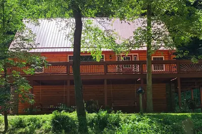 Image de Hocking hills\nLogan Ohio\nA birds eye view cabin rentals