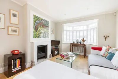 Image de Whoops-a-Daisy 3 bedroom in Notting Hill