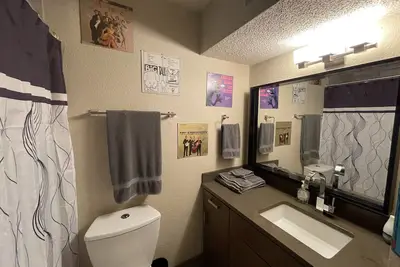 Image de Hidden gem ** Spacious 2bd Downtown Apartment