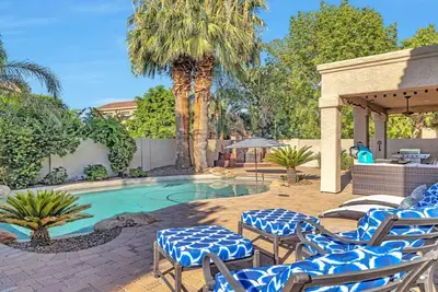 Image de Private Pool, Pool Table, Bbq, Near San Diego Padres & Seattle Mariners Spring Training + Free Golf!