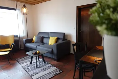 Image de Moderne Ferienwohnung mit Balkon für bis zu 4 Personen