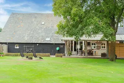 Image de Ferme א Elsendorp avec jardin