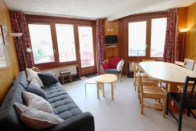 Image de Appartement lumineux 3 pièces, skis aux pieds, 10 pers, balcon, proche commerces et pistes