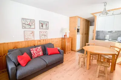 Image de Appartement rénové 6 pers, sur pistes, balcon, animaux et wifi
