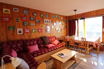 Image de Spacieux appartement avec balcon, 3 pièces, 8 pers. , au pied des pistes, proche commerces et services