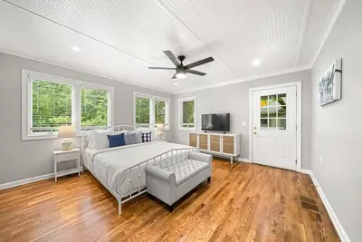 Image de Serene 3br home in Historic Downtown Norcross