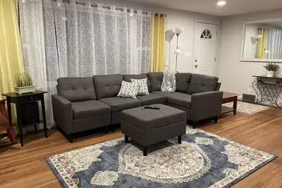 Image de Updated Ranch in a quiet neighborhood 5 min from the beach and other amenities