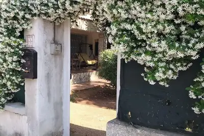 Image de Portion of a villa within walking distance of Mondello.