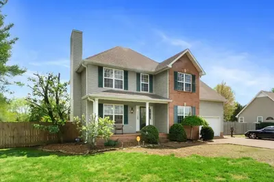 Image de Quaint home, close to downtown Franklin!