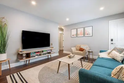 Image de Modern Luxe East Side 5br Home Perfect Location