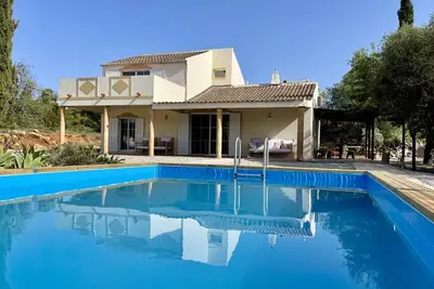 Image de Casa Colinas Roxas is about 20 minutes drive from the old, cosy harbour town Faro