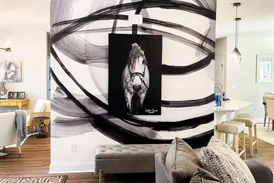 Image de Cheerful spacious home-5 min to Bruce's Field/Downtown