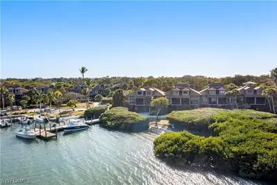 New! Modern 3 Bed Townhome on North Captiva Island w/Beachfront views