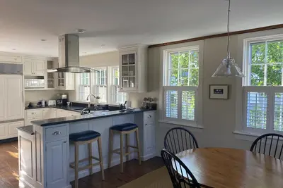 Image de Beautiful Town Condo located Walking Distance to Downtown