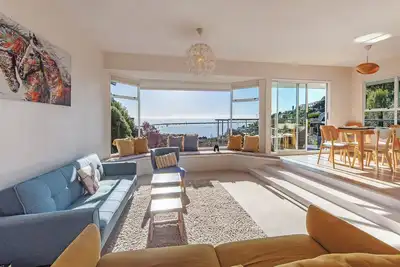 Image de Lighthouse Vista - All-day Sun & Exceptional Sea Views!
