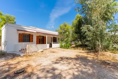 Image de Maison de vacances \"Tenuta La Saracina - Villino 3\" avec vue sur la mer, balcon et Wi-Fi.
