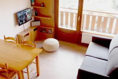 Image de Wifi, 2ème étage, vue montagne, balcon, parking, télévision, casier à ski, 32m², Le Grand Bornand