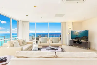 Image de Ocean-Diamond Head Views Ph Condo at Ilikai Hotel by the Beach w/Full Kitchen