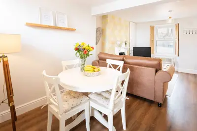 Image de *Brand New* Olive Grove Cottage