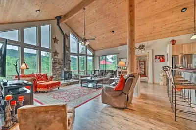 Image de Fire Pit, Deck & Grill: Serene Prescott Cabin!