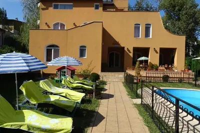 Image de Family style villa, close to the beach with private pool