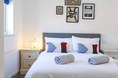 Image de Appartement-Appartement-Salle de bain privée séparée-Vue sur Rue
