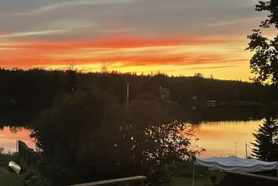 Image de Lake view 2 bedroom with kitchen and balcony