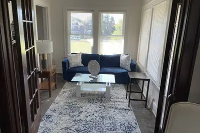 Image de Beautiful quiet Property 5 min from Downtown area