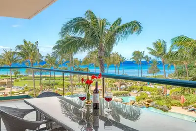 Image de Maui Resort Rentals: Honua Kai - 6 Total Bedrooms, Stunning 3rd Floor Ocean Views!