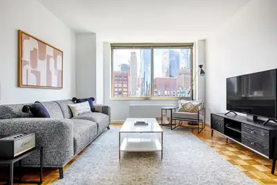 Image de Hip Tribeca 1br w/ Gym, Pool, Doorman, nr. Battery Park, by Blueground