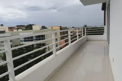 4 Bedroom penthouse ready to move!