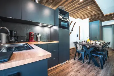 Image de Appartement rénové, skis aux pieds, balcon, 3 pièces à Tignes