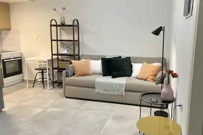 Image de Small apartment on a spacious plot, only a three minute walk away from the beach