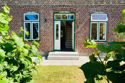 Image de Meieristenwohnung in the \"Alte Meierei Brarupholz\"