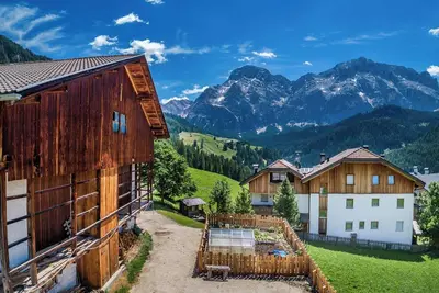 Image de Appartement Ciasa Raut App Tamà avec vue sur les montagnes, balcon & Wi-Fi