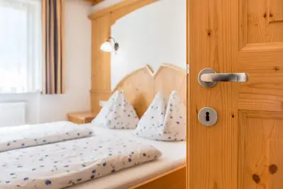 Image de Appartement Ciasa Raut App Sosi avec vue sur les montagnes, jardin & Wi-Fi