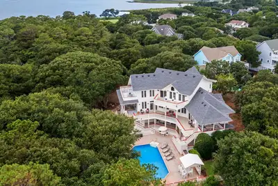 Image de Sailors Cove: Private Pool | Indoor Putting Green