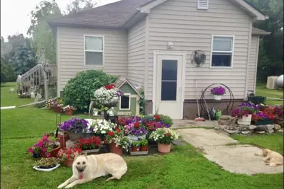 Image de Cozy Country Home with 5 Acres