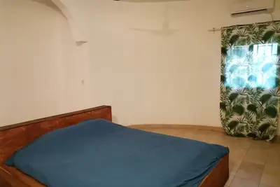 Image de Agréable Maison Tout Équipé Avec Garage