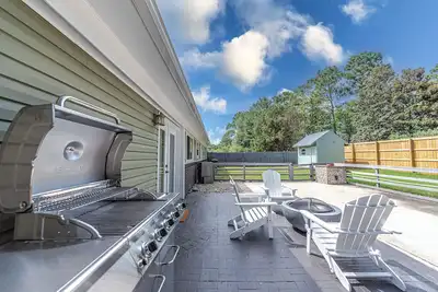 House of Kaktos located in Central Wilmington. Sleeps 8