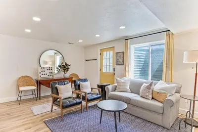 Image de Radiance Retreat | Massage* | Central | Kitchen