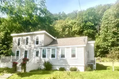 Image de Remodeled home w\/firepit, porches, 10 min to river, parks, Wild Mt & Trollhaugen