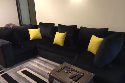 Image de 2 bedroom Appartment 5 minutes from yaya centre