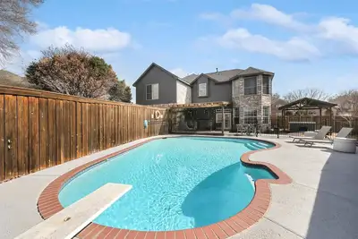 Image de 5bd Glamorous Home | Backyward Oasis, Cinema Room