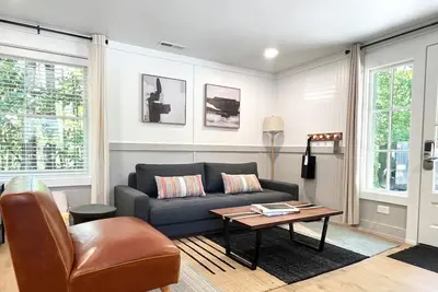 Image de Spacious & Private King Suite in Cashiers Center