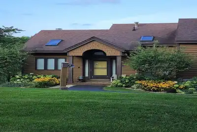 Image de 2 bed 2 bath condo in gorgeous Galena Territory