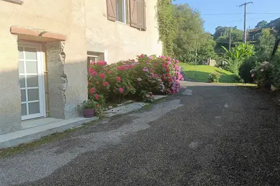 Image de Studio au calme et totalement indépendante de la maison principale